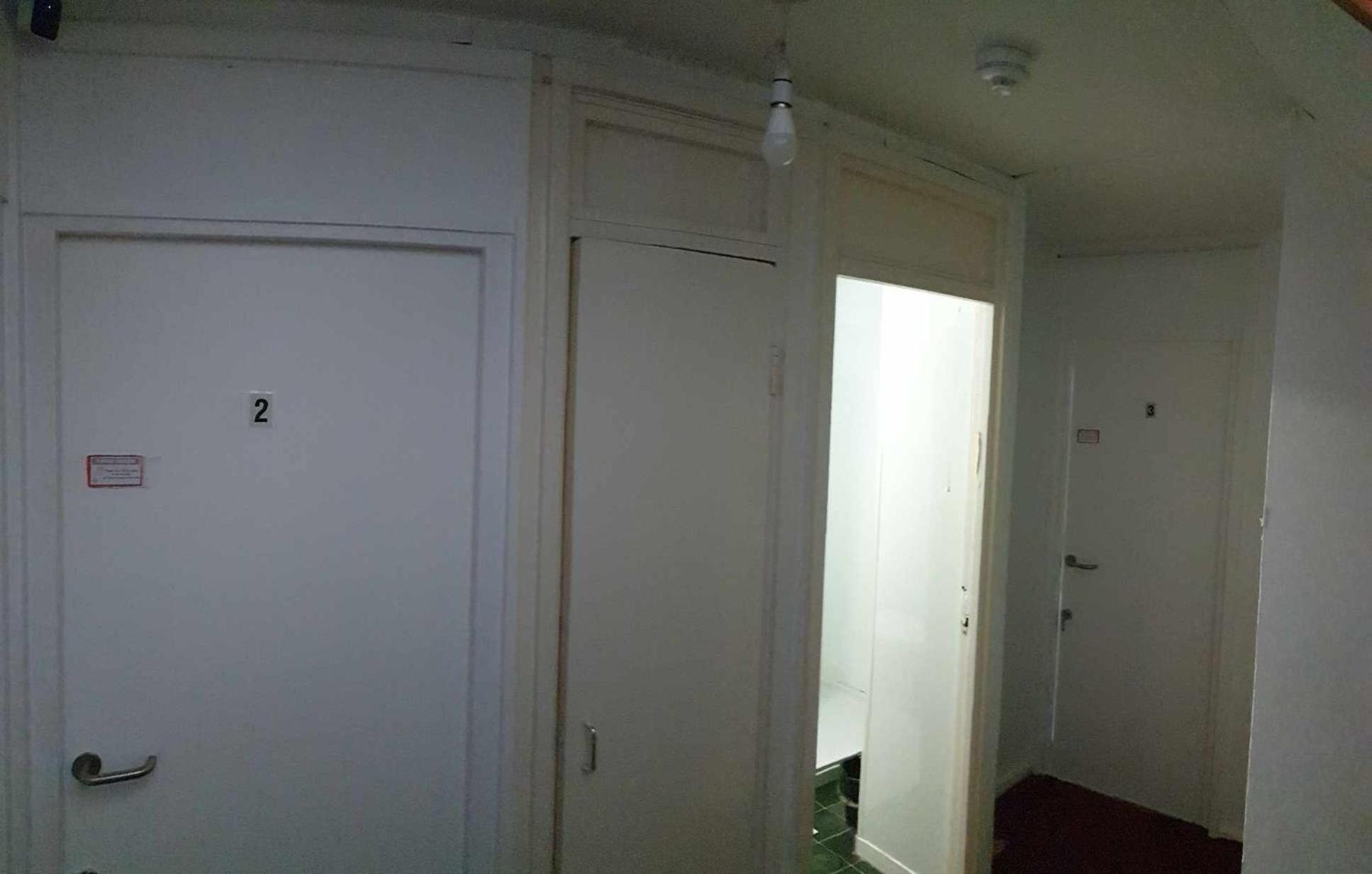 Double Room In Private Apartment Лондон Экстерьер фото